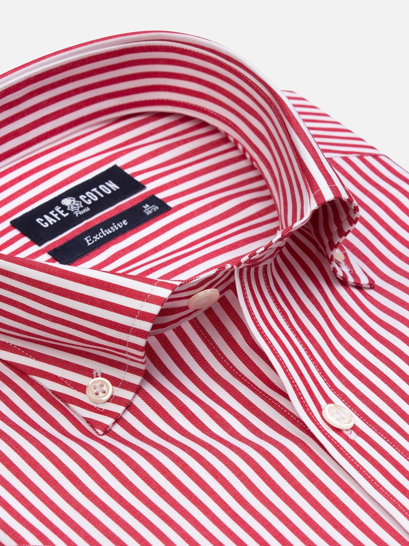 Chemise à rayures rouges 