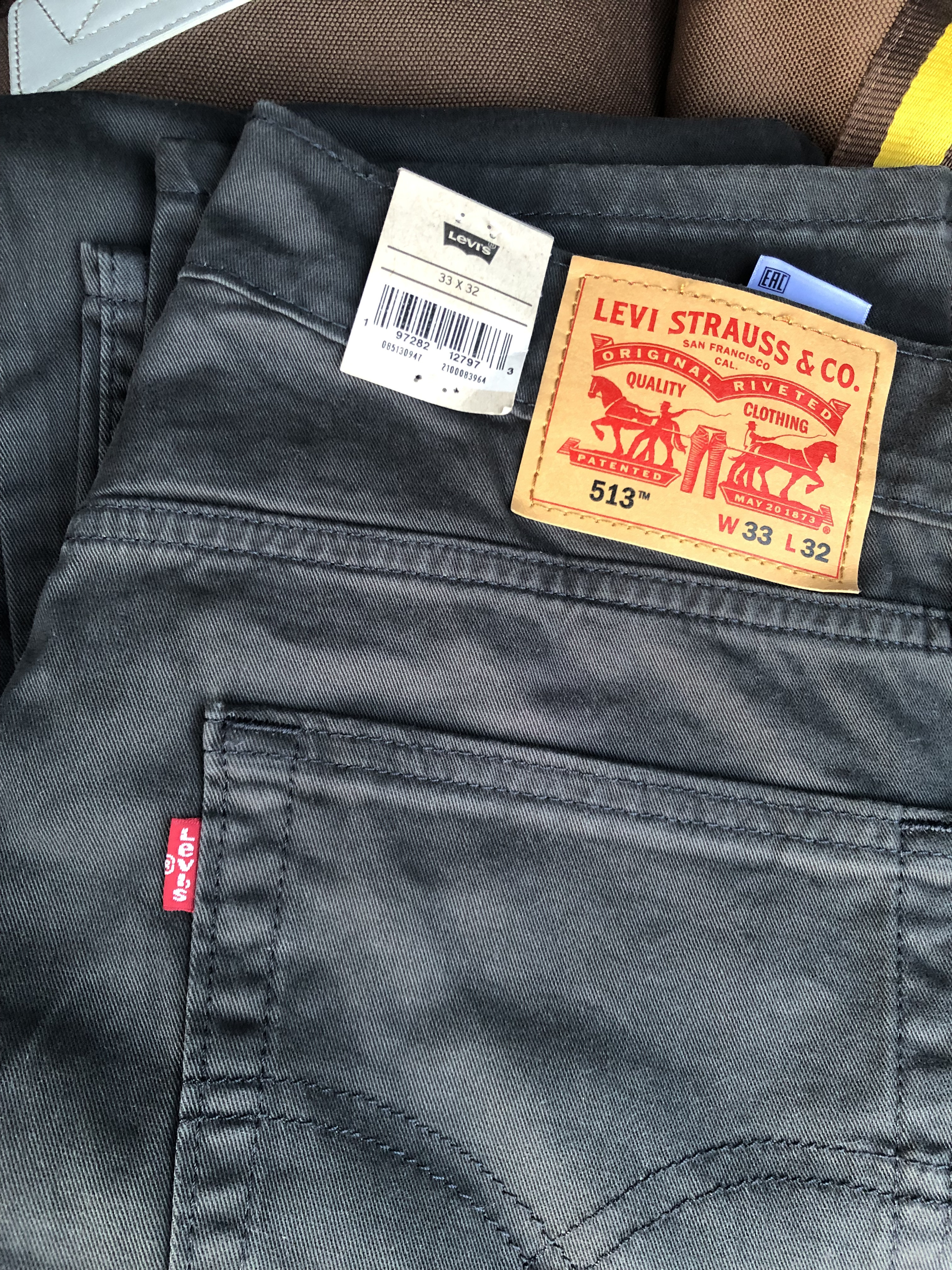 Jeans LEVIS noir 513, W33 L32